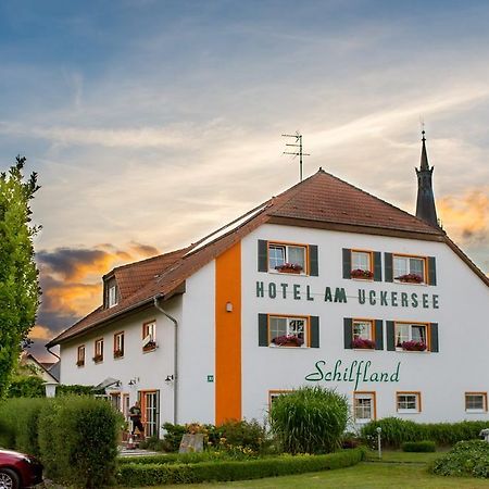 Hotel Am Uckersee Roepersdorf Exterior photo